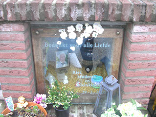 grafmonumenten van glas, glas zandstralen, glas graveren